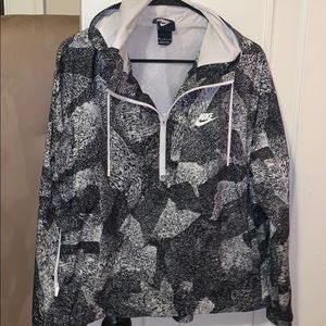 Nike Half Zip Patterned Nylon Pullover